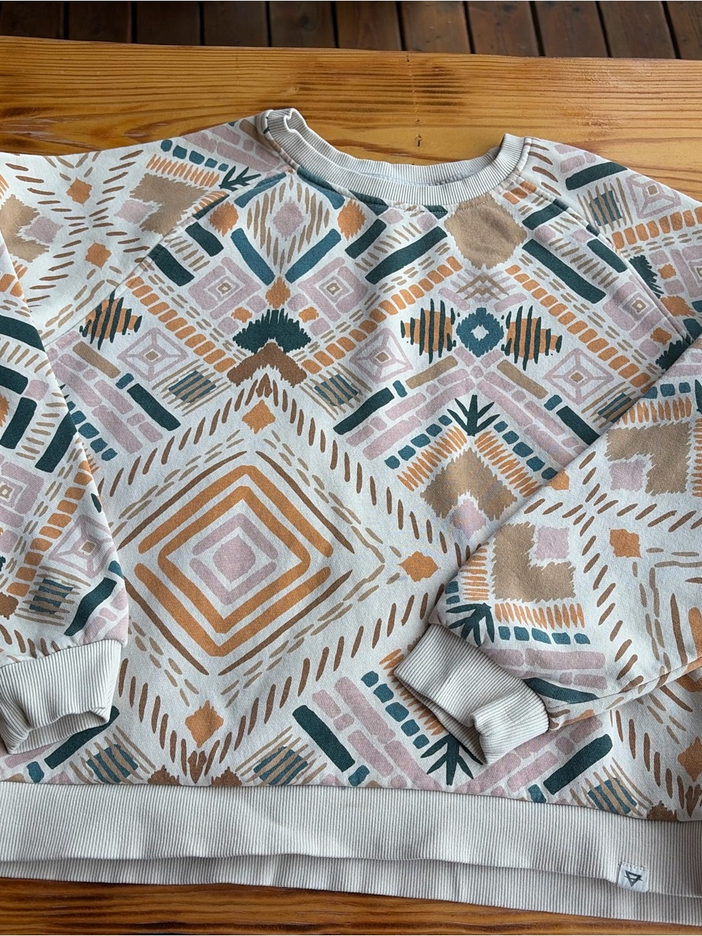 Aztec-Pattern Crewneck Sweatshirt in Cream with Tan, Blush & Teal